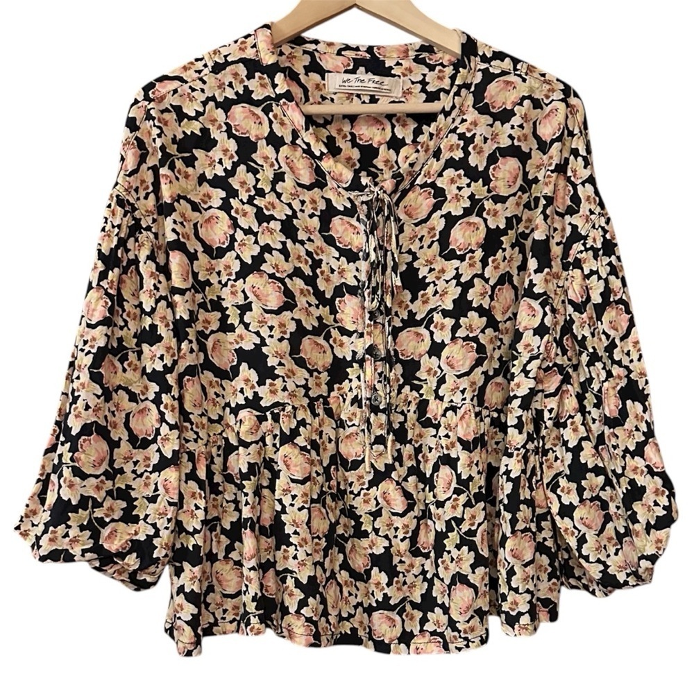EUC We The Free Black and Cream Floral Blouse